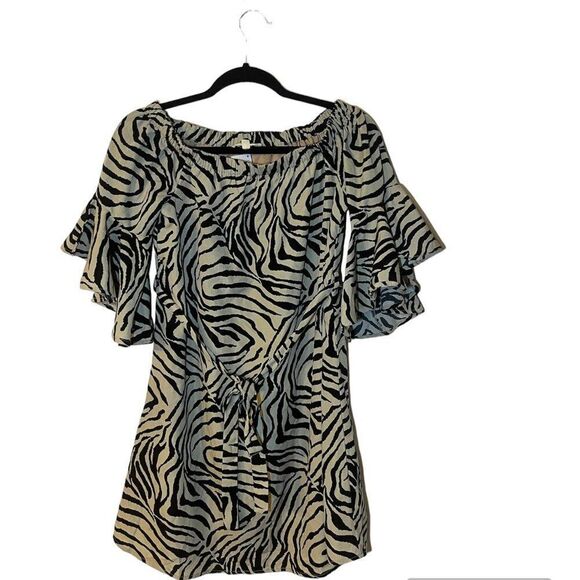 Eesome Women's Cream & Black Zebra Print Bell Sleeve Fit & Flare‎ Dress Size S - Picture 1 of 4